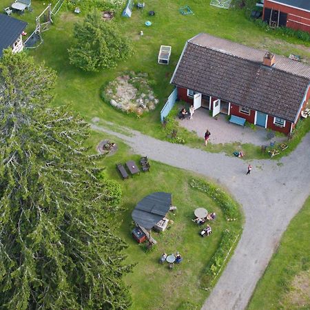Ekologiska Fru Gran B&B I Tiveden Gardsjo エクステリア 写真